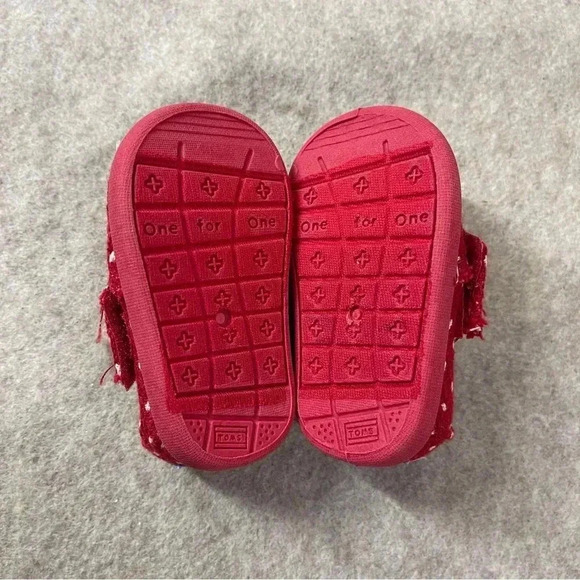 TOMS Baby Crib Shoes Red White Slip On Flats Infant size 2 - Picture 10 of 10